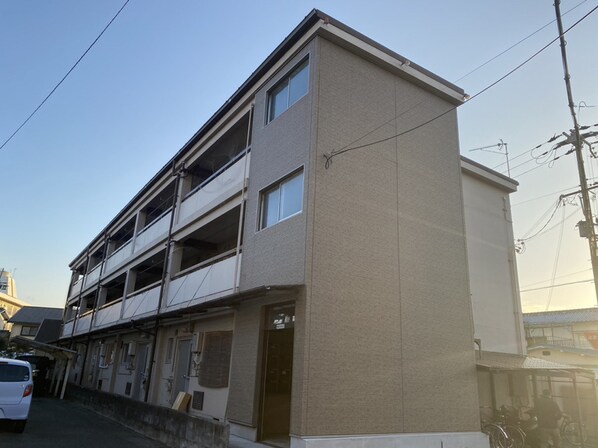 御立マンションの物件外観写真